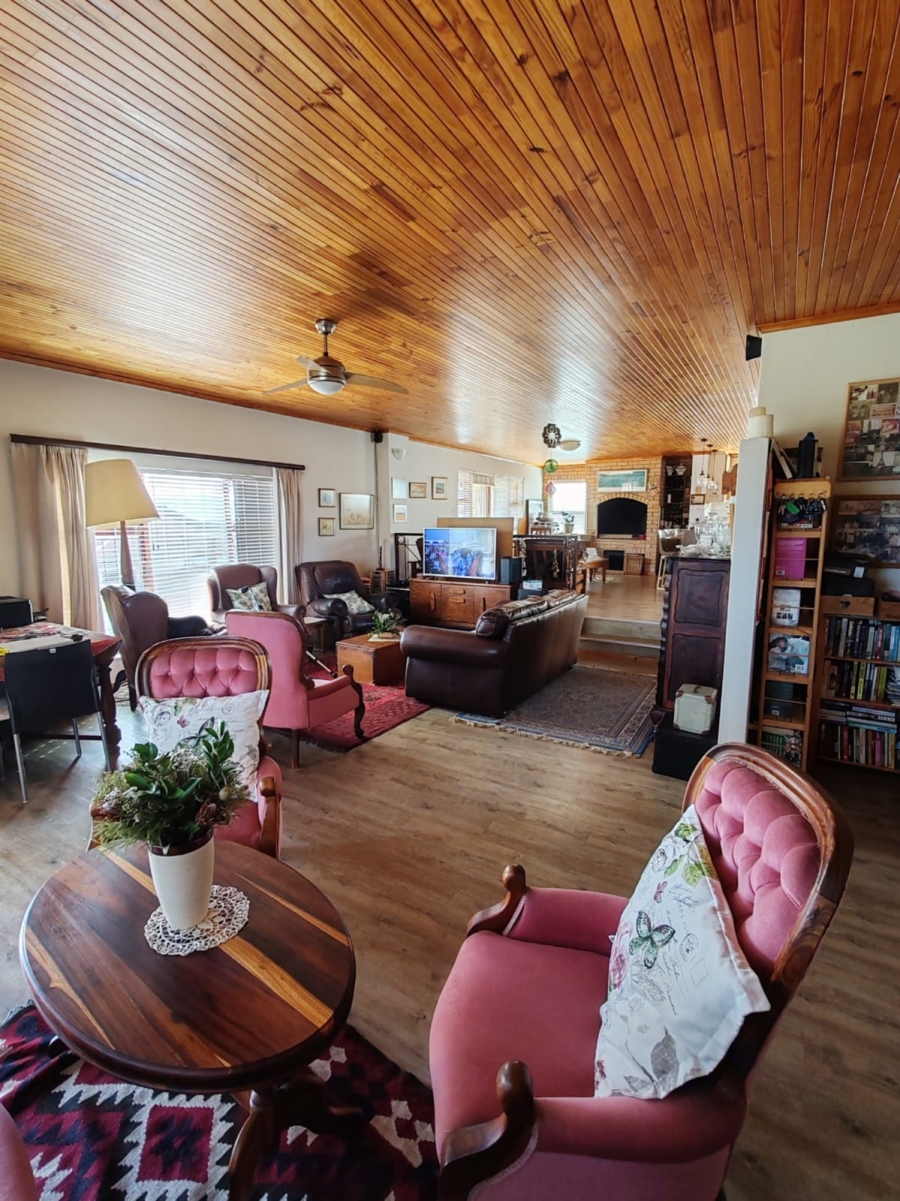 3 Bedroom Property for Sale in Perlemoenbaai Western Cape